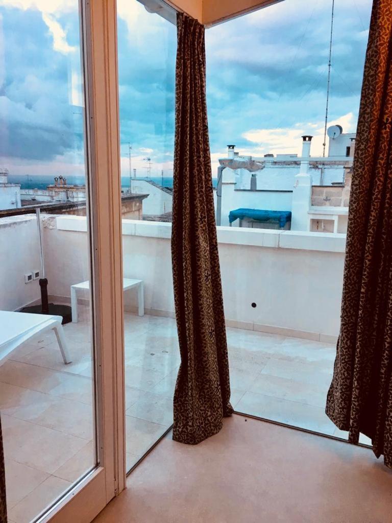Dimora Santuzza Apartment ออสตูนี ภายนอก รูปภาพ