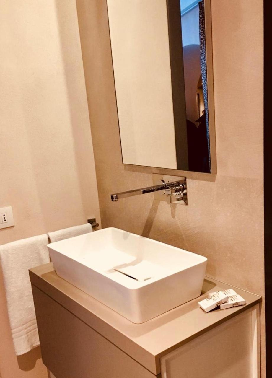 Dimora Santuzza Apartment ออสตูนี ภายนอก รูปภาพ